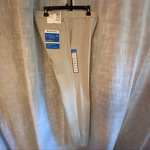 Haggar straight fit CoolPro18 khaki pants men’s 32